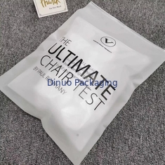 Custom Matte Frosted Zip Seal Ziplock Kantong Plastik Untuk Pakaian Zipper Bag