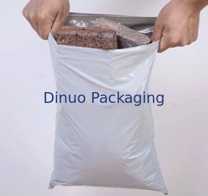 Kantong Poly Mailer Tahan Air dan Segel Sendiri Tahan Sobek untuk Kurir Pakaian