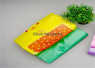 320 * 400mm Plastik Poli Tas Dengan Pegangan, Tas Belanja Plastik Logo Kustom
