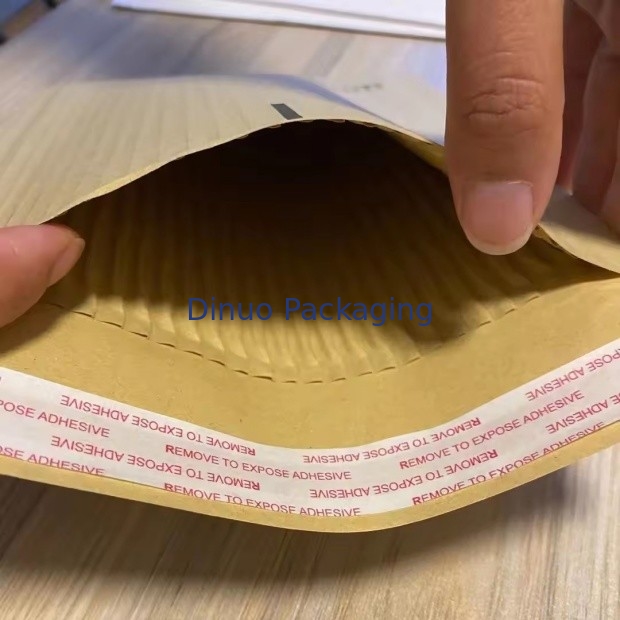 Customized Honeycomb Cushion bergelombang Poly Mailer Padded Shipping Envelope Kraft Paper Bubble Mailing Bag