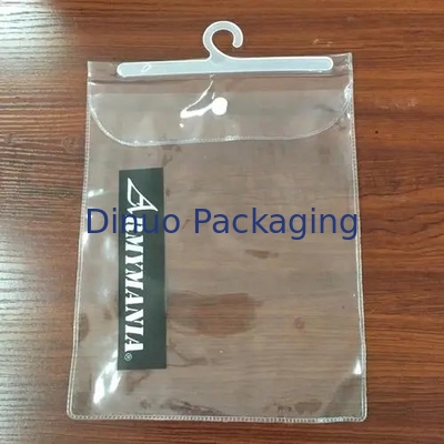 Tas Kemasan Bening PVC Ukuran Disesuaikan Dengan Pita Perekat OEM / ODM Dengan Kait