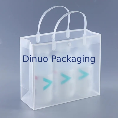 Kemasan Garmen Tas Kemasan PVC Bening Dengan Kancing dan Tangan Plastik