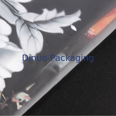 Ukuran Disesuaikan CPE Zipper Bags Matte Frosted Packaging Bags Dengan Ziplock Closure Untuk Pengiriman