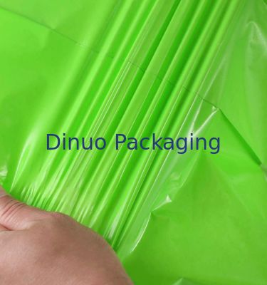 Kantong Poly Mailer Tahan Air dan Segel Sendiri Tahan Sobek untuk Kurir Pakaian