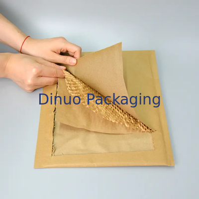 Water-resistant Exterior Padded Paper Mailer Dirancang untuk Memenuhi Standar USPS Shipping Carrier Packaging untuk Business Mailing