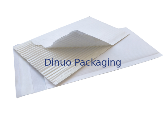 Kraft Amplop Bergelombang Non - Dapat Ditekuk 8 * 11 &#39;&#39; Paper Padded Tape Glue Packing Bag