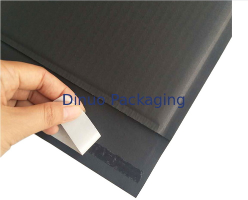 Hitam 9.5x11 &#39;&#39; Kustom Kraft Amplop Bergelombang 2 Sisi Perlindungan Segel Panas