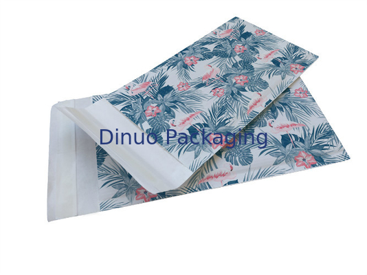 Kraft Amplop Bergelombang Non - Dapat Ditekuk 8 * 11 &#39;&#39; Paper Padded Tape Glue Packing Bag
