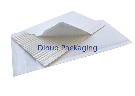 Disesuaikan Logo Kraft Amplop Bergelombang 150 * 220mm Untuk Hadiah