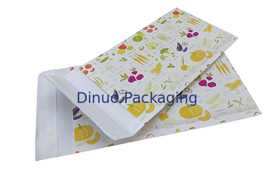 Tidak Ada Plastik Putih Kertas Kraft Berlapis Amplop Empuk Ramah Lingkungan