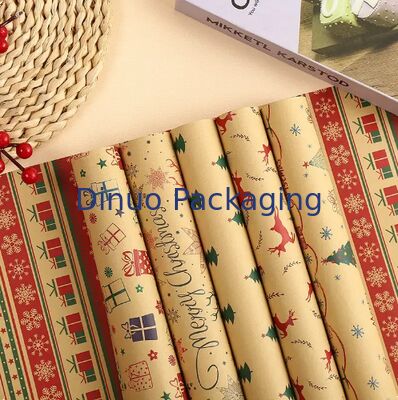 Gulungan Kertas Kado Natal Dilapisi PE Tahan Air Dengan Pola Natal Klasik Untuk Kerajinan DIY Pembungkus Kado